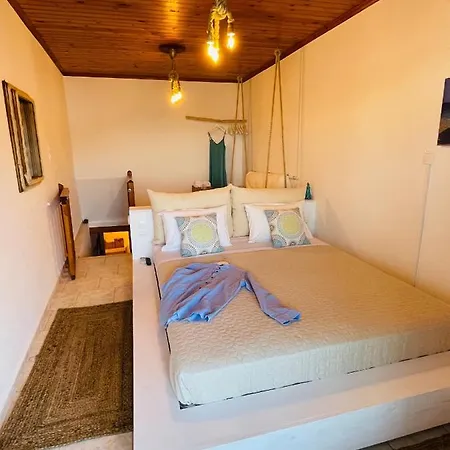 Erginas Boat House Apartman Pláka Mílu