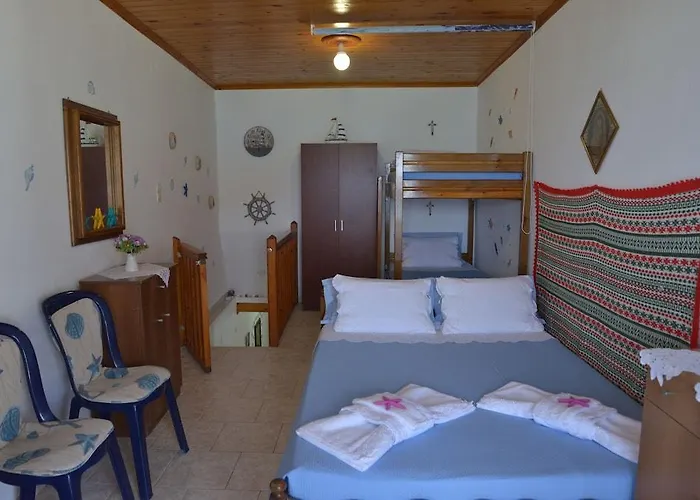 Apartment Erginas Boat House Plaka (Milos)