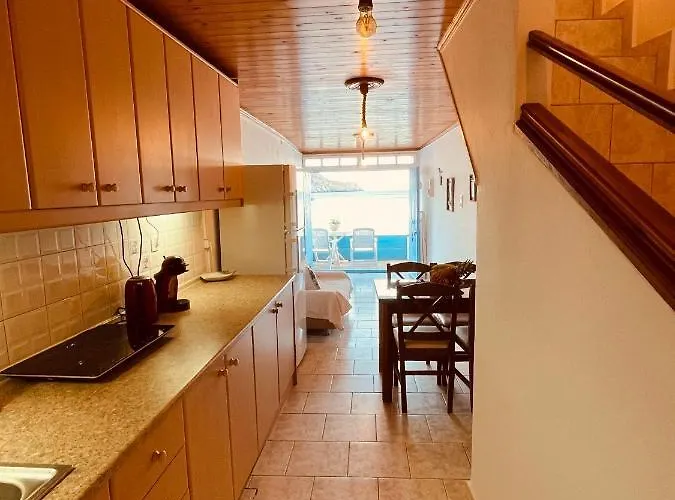 Erginas Boat House Apartment