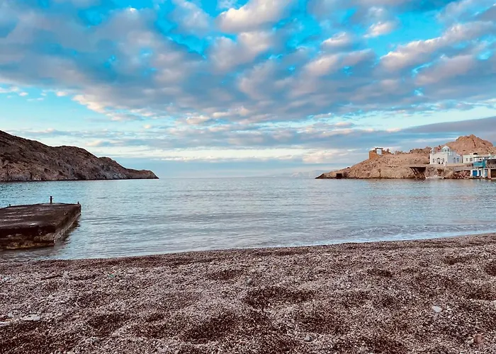 Erginas Boat House Plaka (Milos)