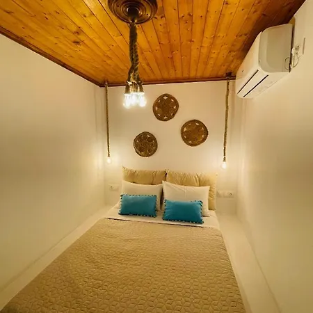 Erginas Boat House Appartement *