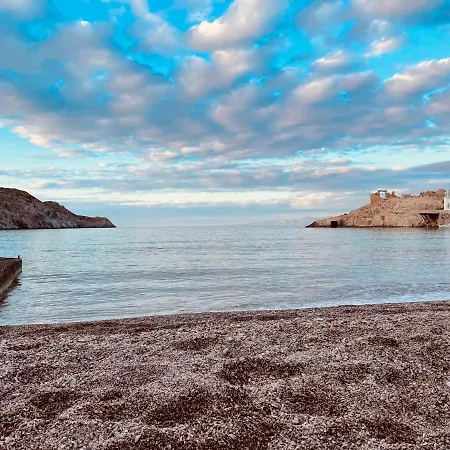 Erginas Boat House Plaka (Milos)