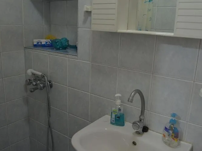 Erginas Boat House Plaka (Milos)