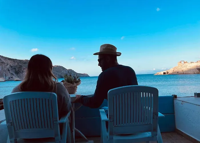 Erginas Boat House Apartament Plaka (Milos)