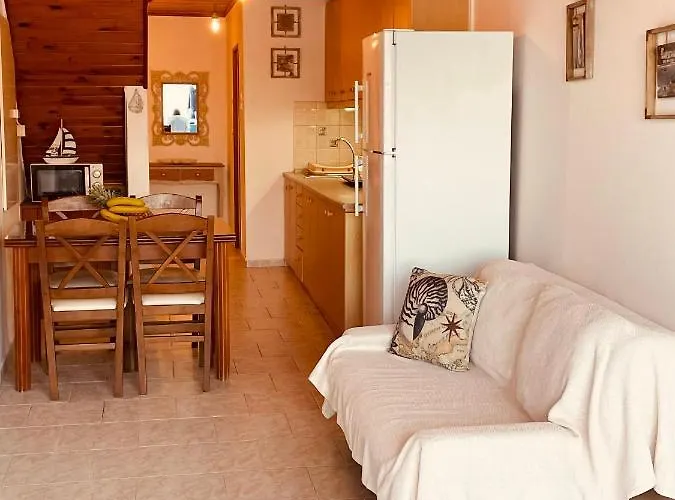 Erginas Boat House Apartament